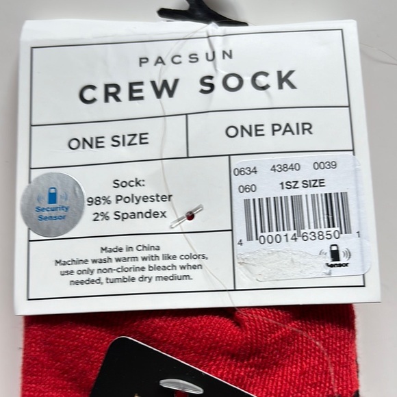 ⭐️NWT-PacSun Red Casual Crew Socks with Gold Logo - Picture 2 of 7